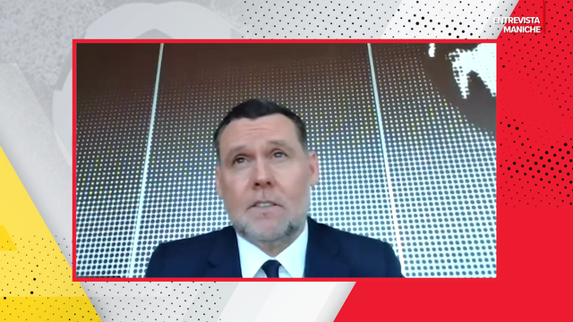 «Benfica não pode atirar a toalha ao chão independentemente da época horrível que está a fazer»