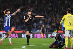 Iancu Vasilica assinalou penálti polémico no FC Porto-Arouca - Foto: Rogério Ferreira/KAPTA+