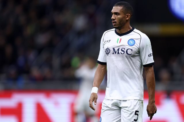 Juan Jesus reage à inocência de Acerbi