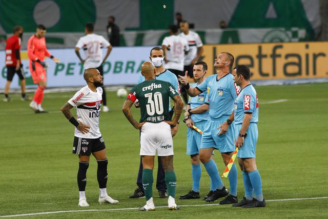 Felipe Melo: «Dani Alves? Acho pouco para quem fez aquilo a uma mulher»