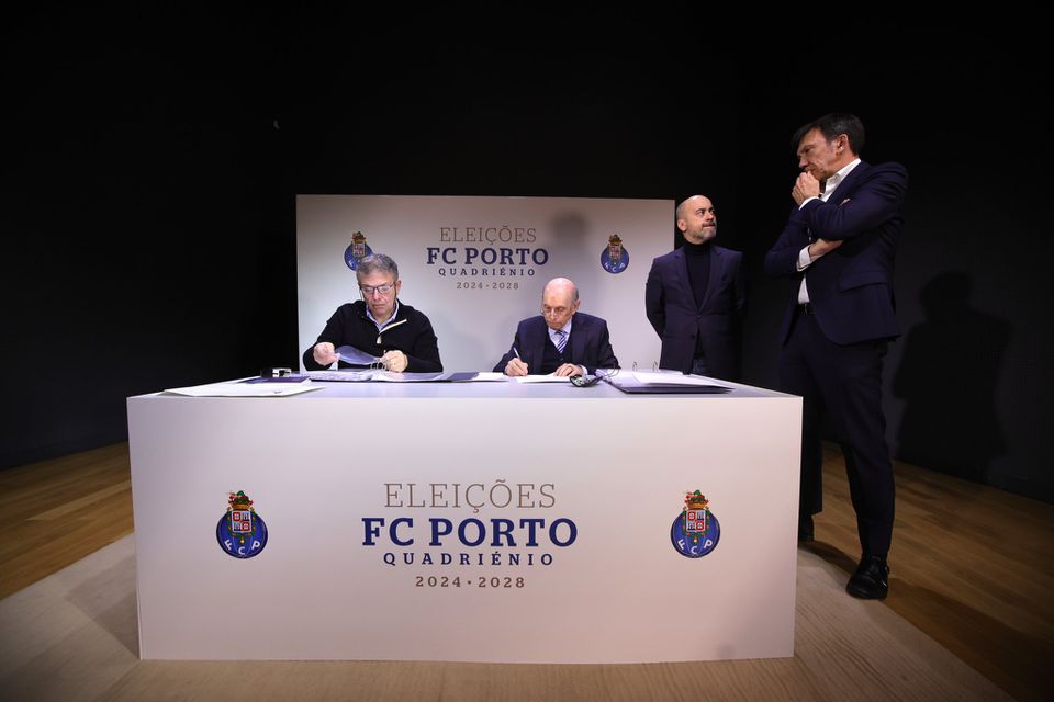 ‘Insubmissos’ formalizaram candidatura às eleições do FC Porto