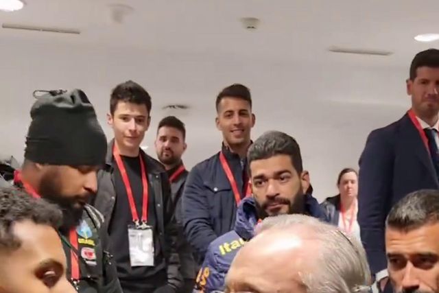 Presidente do Real no balneário do Brasil: pede camisola a Rodrygo e «espera» por Endrick