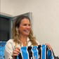 Vídeo: Grêmio recebe Kátia Aveiro e oferece camisola a Cristiano Ronaldo