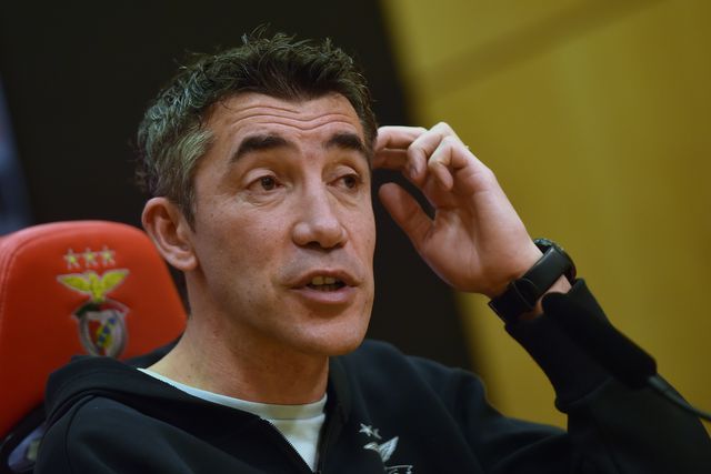 Benfica: «Não há risco de Tomás Araújo ser operado», garante Bruno Lage