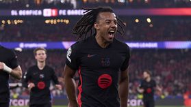Ele não sabe o que é descansar: sabe desde quando Koundé joga sem parar?