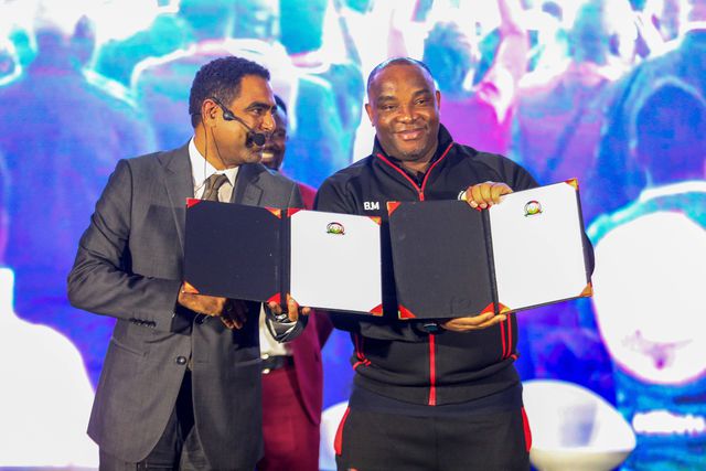 Benni McCarthy é selecionador do Quénia (IMAGO)