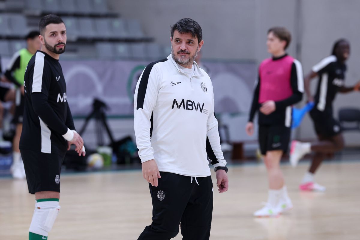 Sporting: as palavras que valeram queixa do Benfica e 22 dias de castigo a Nuno Dias