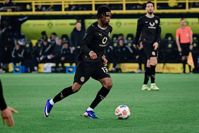 Chukwuemeka nunca completou 90 minutos como sénior