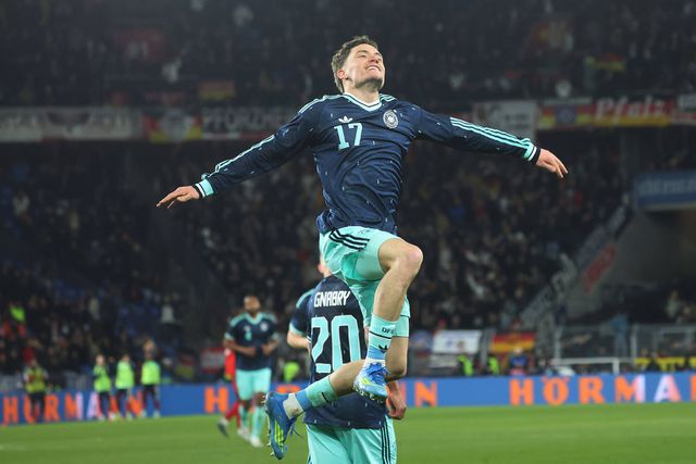 Florian Wirtz brilhou no Suíça-Alemanha