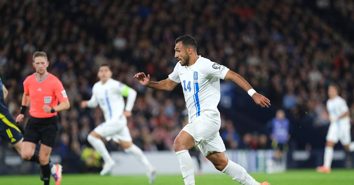 Pavlidis e Vagiannidis na derrota da Grécia em casa