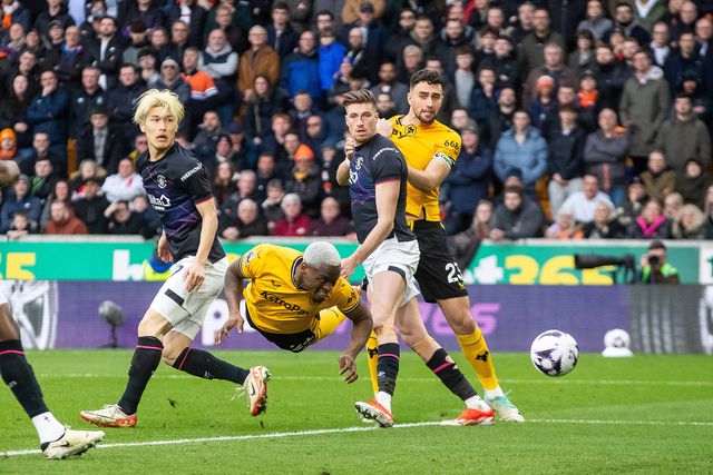 Vídeo: assim foi o primeiro golo de Toti Gomes nesta Premier League