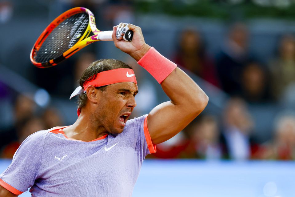 Rafael Nadal vinga-se de De Minaur e adia despedida em Madrid