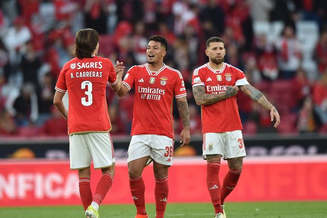 Mais um treinador que passou de besta a bestial (crónica)