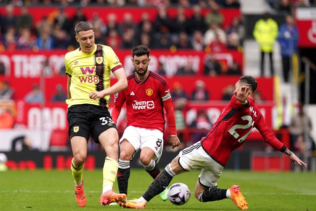 Manchester United e Burnley empatam em Old Trafford