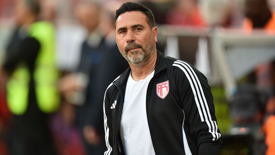 Rui Ferreira, treinador do Aves SAD, no jogo com o Benfica (foto: Miguel Nunes)