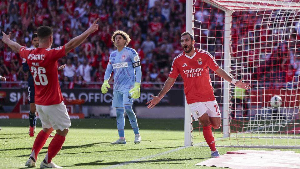 Benfica precisava de golos e uma meia dúzia deu à Luz