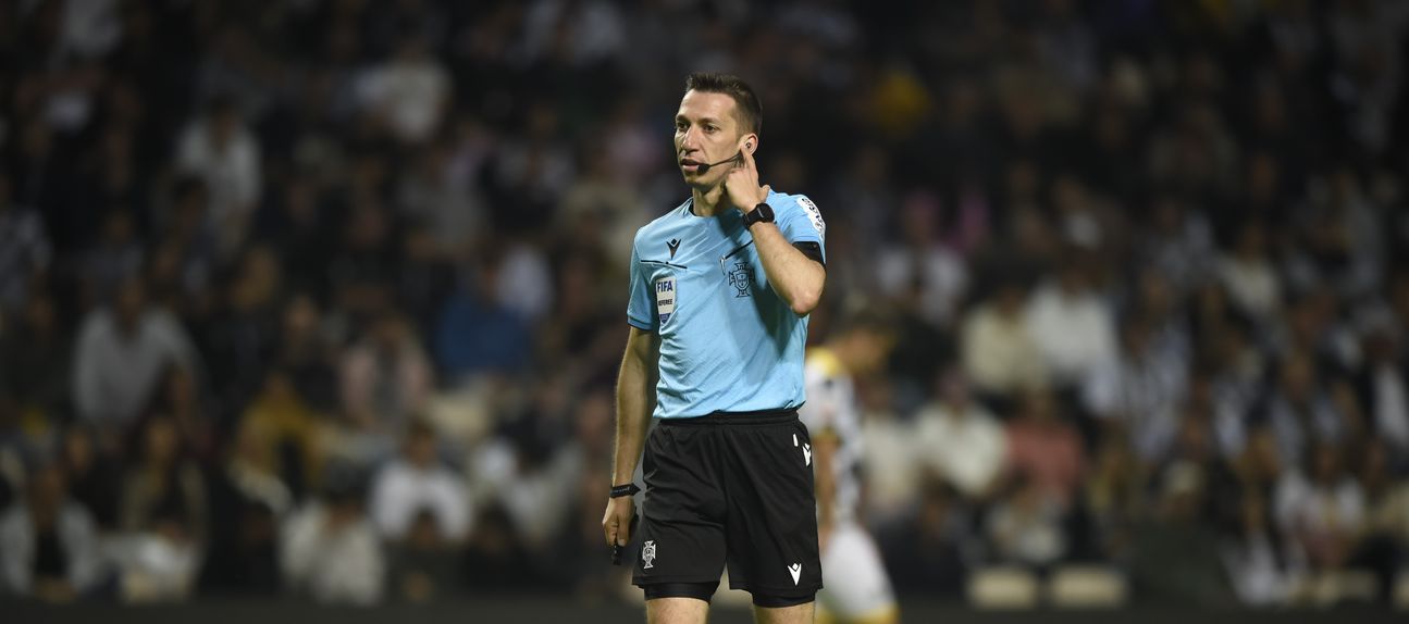 Miguel Nogueira foi o árbitro do Boavista-Sporting (foto: Grafislab)