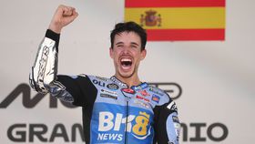 Álex Márquez e a estreia a vencer: «Presente de aniversário fantástico»