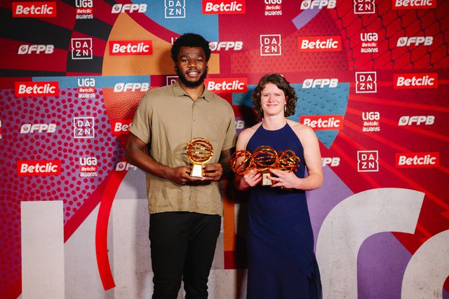 Javien Davis e Rebecca Taylor eleitos MVP's 2024/25