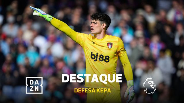 A bola de Bruno Fernandes levava olhos, mas Kepa não deixou que fosse golo (vídeo)