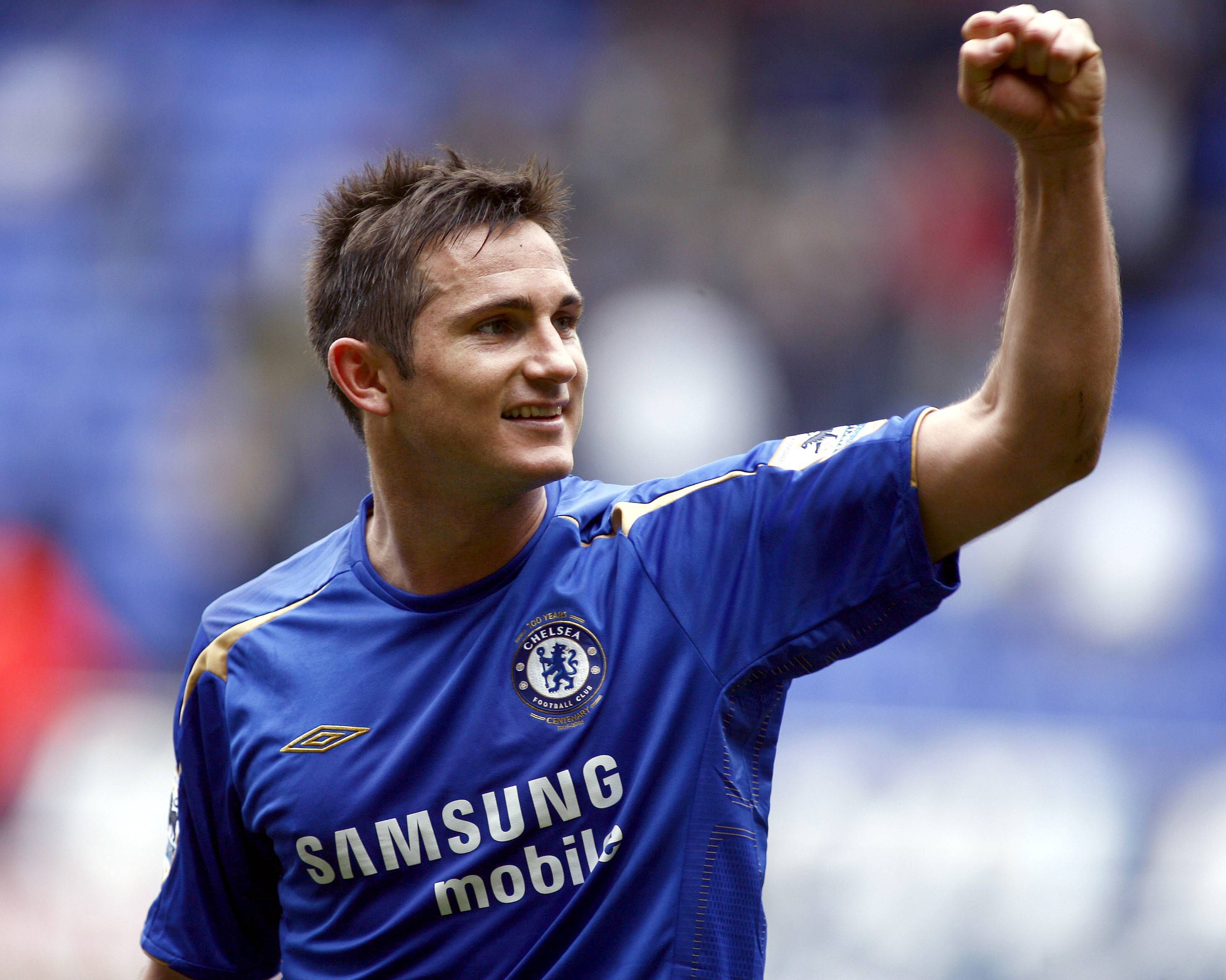 Lampard (Chelsea) - 18 assistências em 2004/05