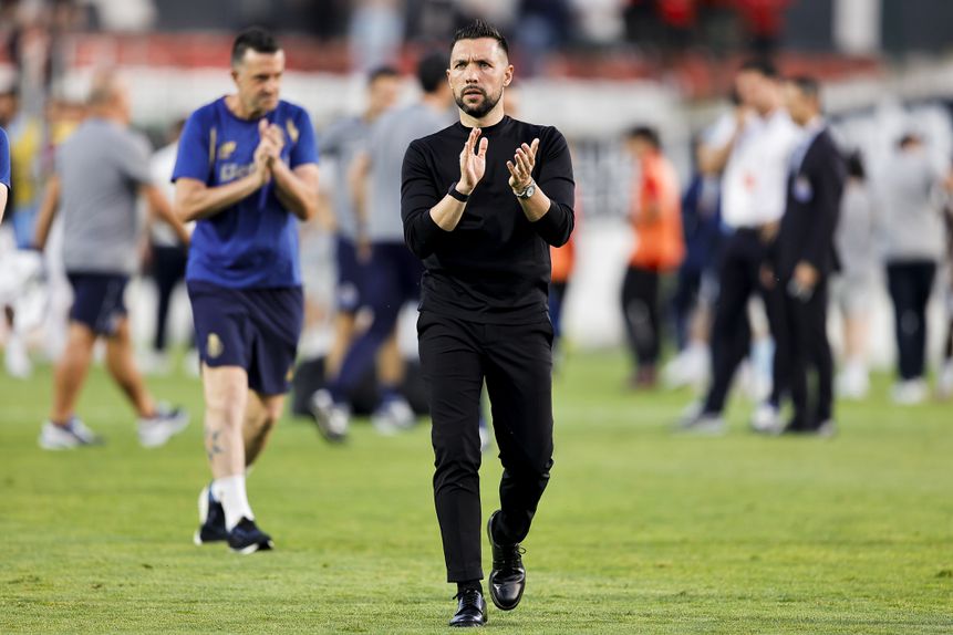 Francesco Farioli, o comandante do barco do FC Porto - Foto: FCPorto