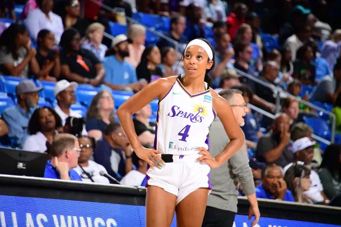 Lexie Brown jogou três temporadas nas Los Angeles Sparks