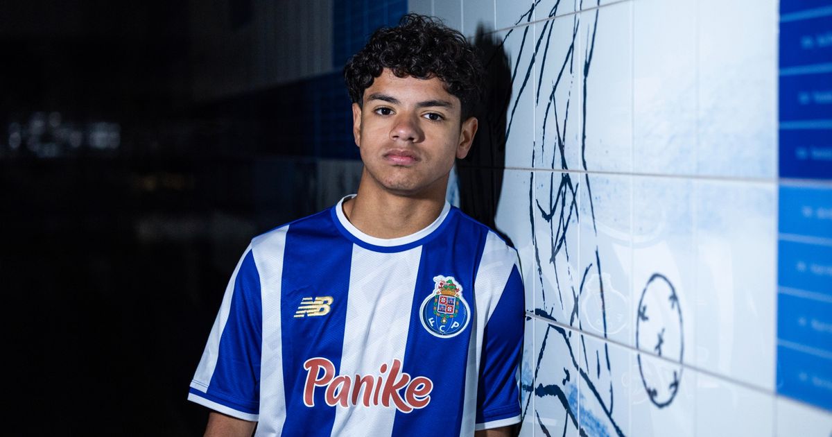 FC Porto 'amarra' jovem defesa que tem Maxi Pereira como ídolo