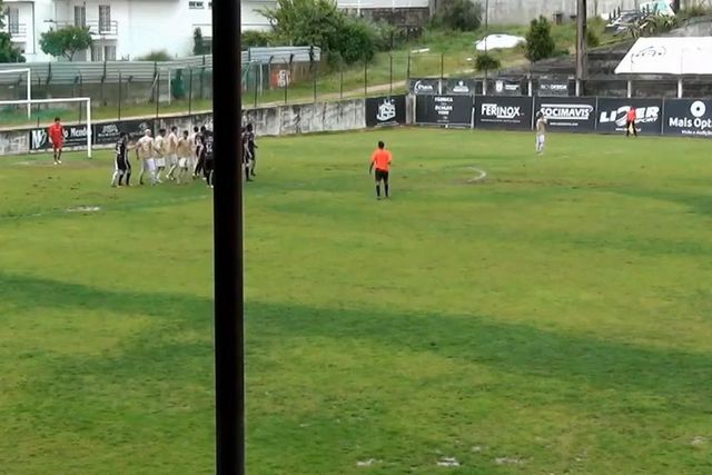 'Mão de Deus' à portuguesa na distrital de Viseu