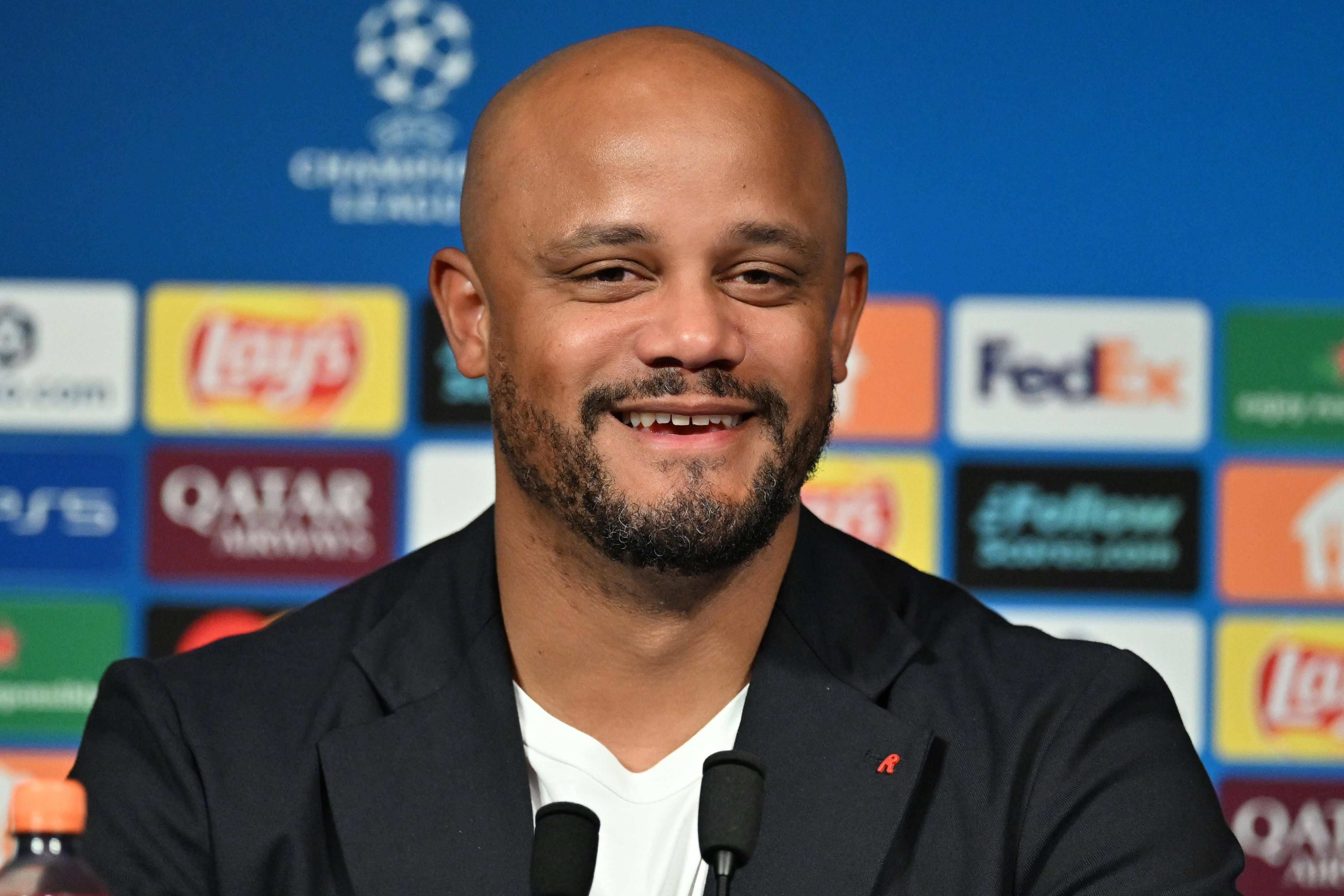 Kompany, treinador do Bayern, em conferência de imprensa