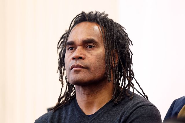 Antigo jogador do Real Madrid perde dois familiares a tiro nos motins da Nova Caledónia