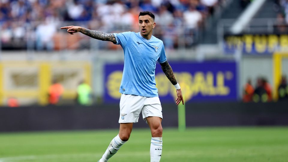 Matías Vecino renuncia à seleção do Uruguai