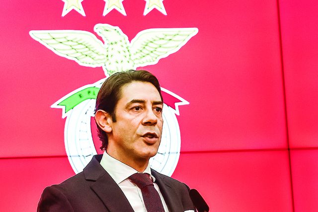Rui Costa aproveitará a cimeira de todos os presidentes dos clubes profissionais para lavrar o protesto do Benfica