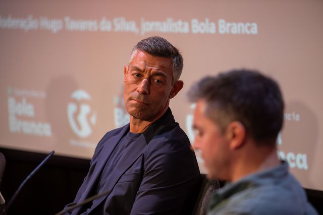 Razão para Caixinha não voltar a Portugal é o maior elogio ao treinador português