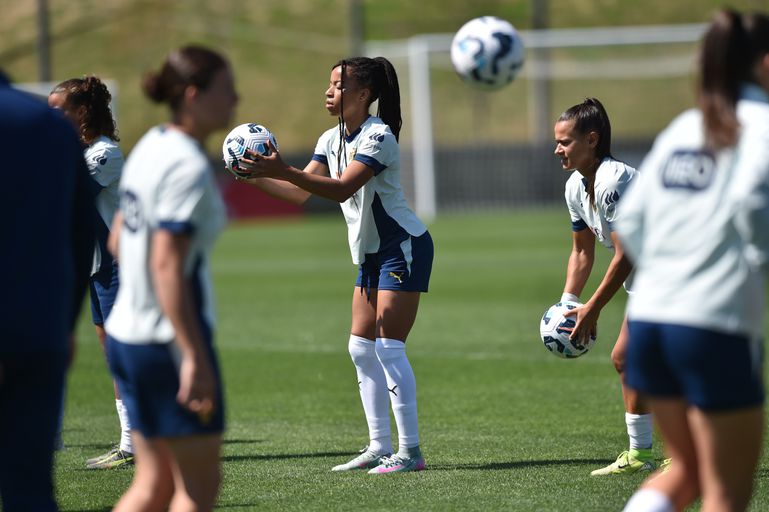 Jéssica Silva admite «noite mal dormida» após goleada sofrida com Inglaterra