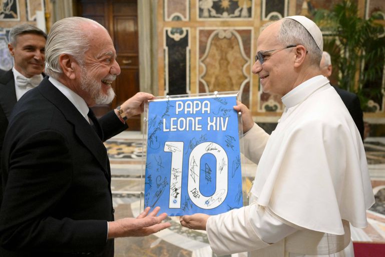 Papa recebeu Nápoles no Vaticano: «Dizem que sou da Roma...»