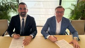 Mercado oficial: Arda Turan assume comando do Shakhtar Donetsk