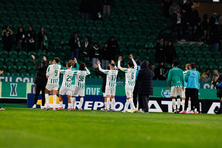Rio Ave: renovação do plantel à espera do treinador