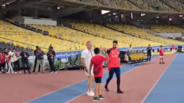 «We love you, Ruben!»: Amorim recebe carinho de fãs na Malásia