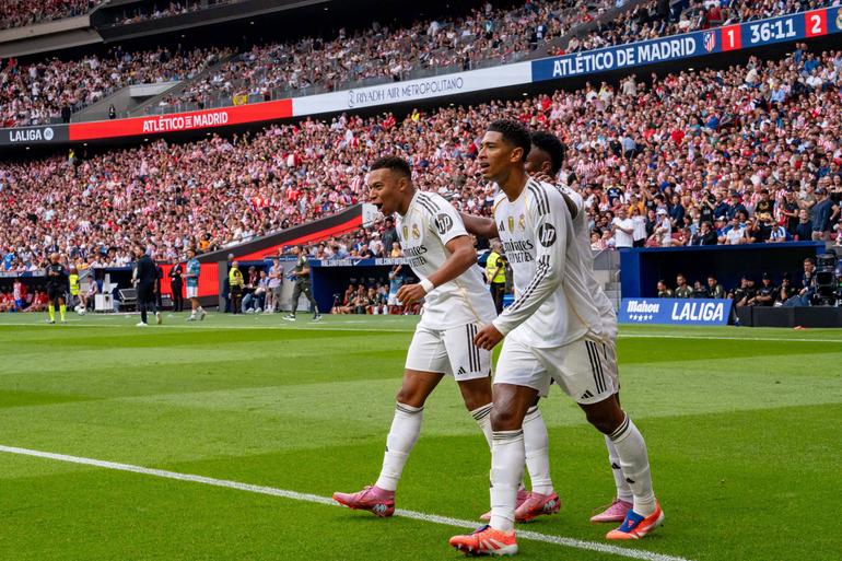1. Real Madrid - 487.6 milhões de seguidores 2. Barcelona - 441.8 milhões de seguidores (mais 2.9% do que em junho de 2025)