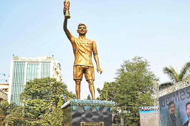 Estátua de Messi em Calcutá, na Índia, foi inaugura em dezembro último - Foto: D. R.