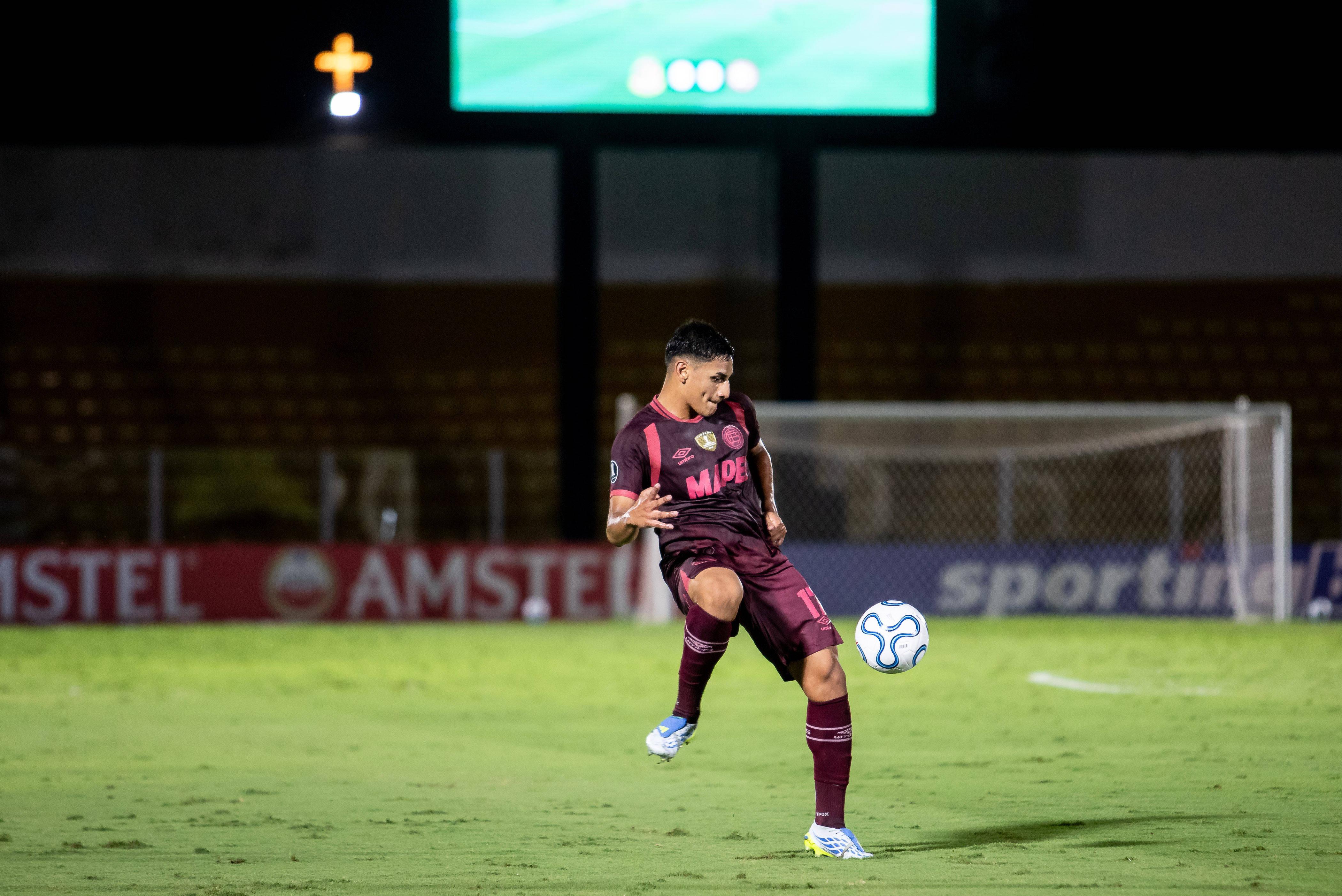 7. Agustín Medina (Lanús) - 41.6