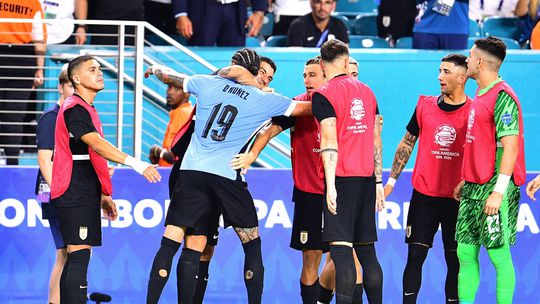 «Nem Real Madrid, nem Manchester City têm o ritmo do Uruguai»