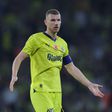 Dzeko deixa o Fenerbahçe após conversa com Mourinho
