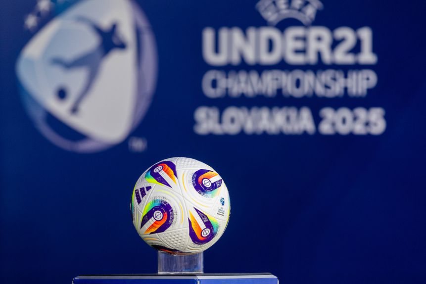 Inglaterra e Alemanha disputam este sábado a final do Campeonato da Europa de sub-21