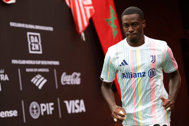Agente de Weah 'arrasa' Juventus: «É uma vergonha. Ele não é um fantoche»