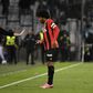 Farioli à conversa com Dante durante a passagem do primeiro pelo Nice