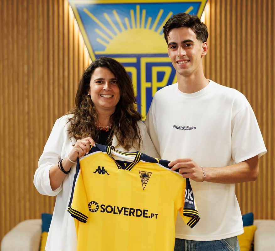 Oficial: Estoril ‘pesca' Peixinho para os sub-23