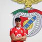 Bernardo Nunes assina contrato profissional com o Benfica