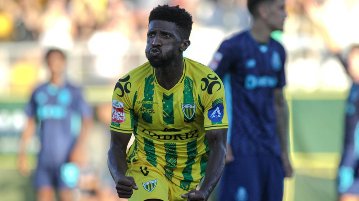 Mercado Tondela: Hélder Tavares renova por uma época